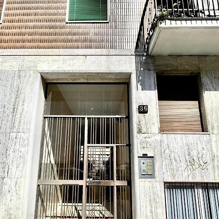 Tortona Secret Caveau Milão Exterior foto